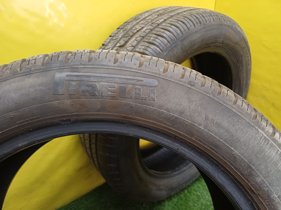 Шины 215/55 R17 Pirelli пара.