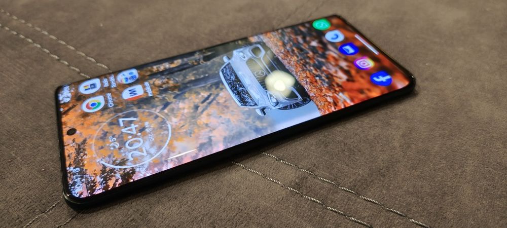 Motorola 50 Edge 12GB RAM 128 GB + Ceas Moto Fit