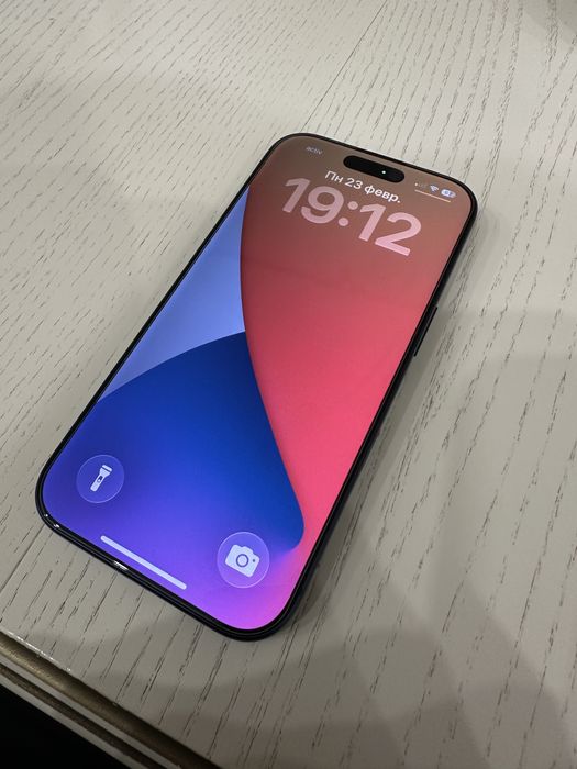 Продам iPhone 17 Pro 256гб