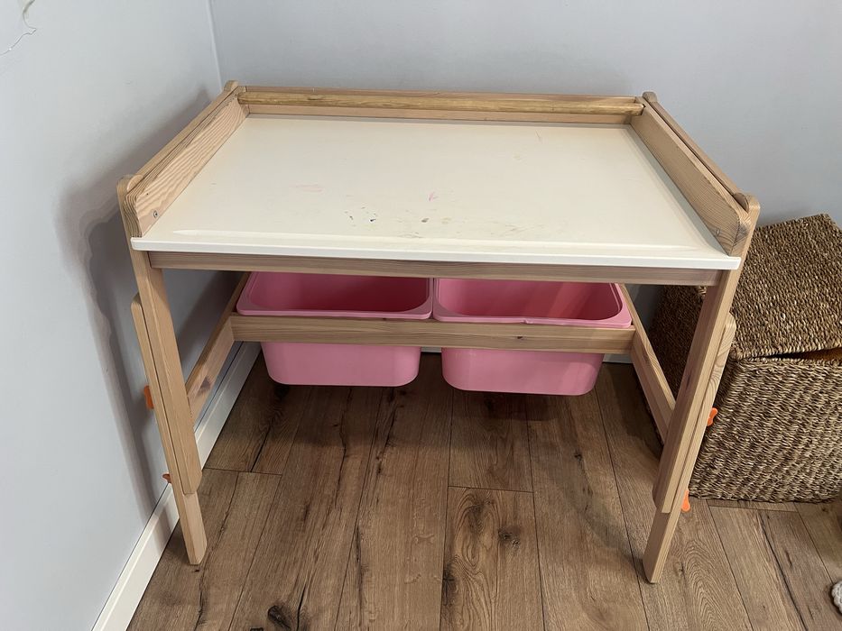 Школьная парта и скамья  IKEA Флисат