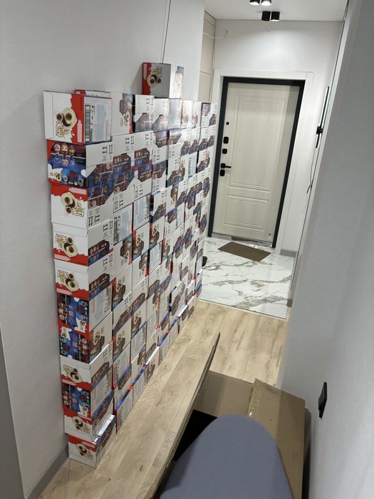 Киндер джой очень странные дела