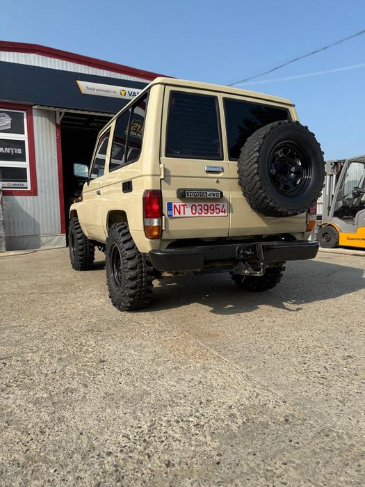 Toyota Land Cruiser BJ 70 rar efectuat