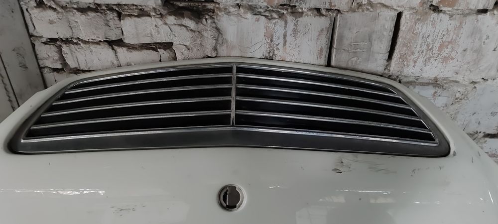 Продам капот Мерседес S220