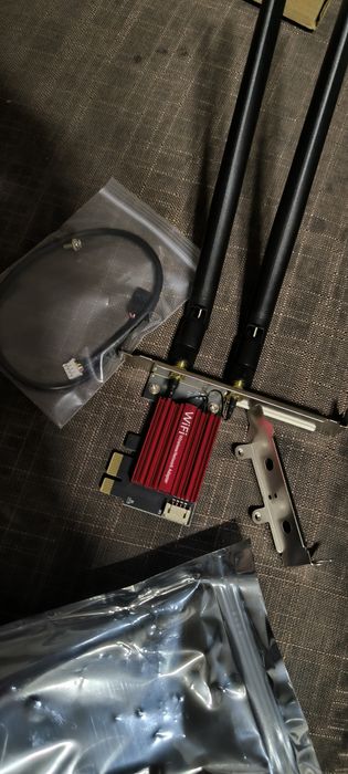 Сетевая карта PCIE  Wi-Fi и Bluetooth