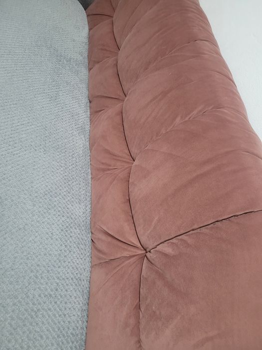 Pat tapitat cu somiera fixa