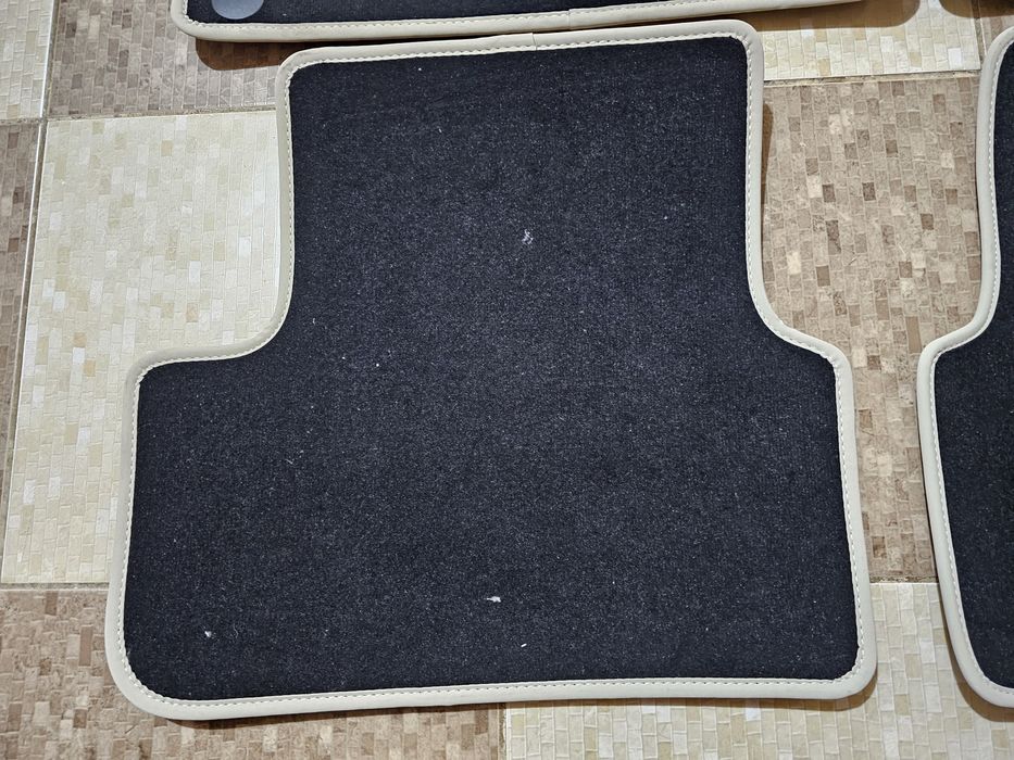 Covorase din mocheta originale dedicate Mercedes-Benz CLA (2013-2019)