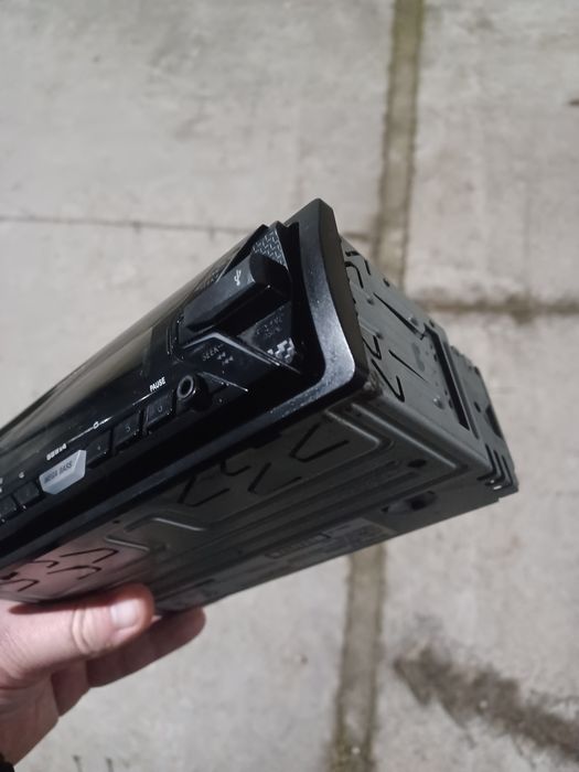 Авто CD Sony DSX-A202UI