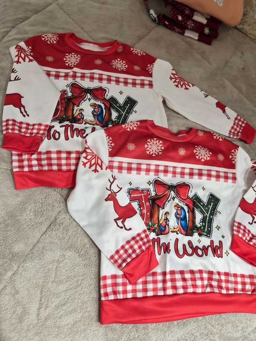 Продавам Коледни блузки за деца