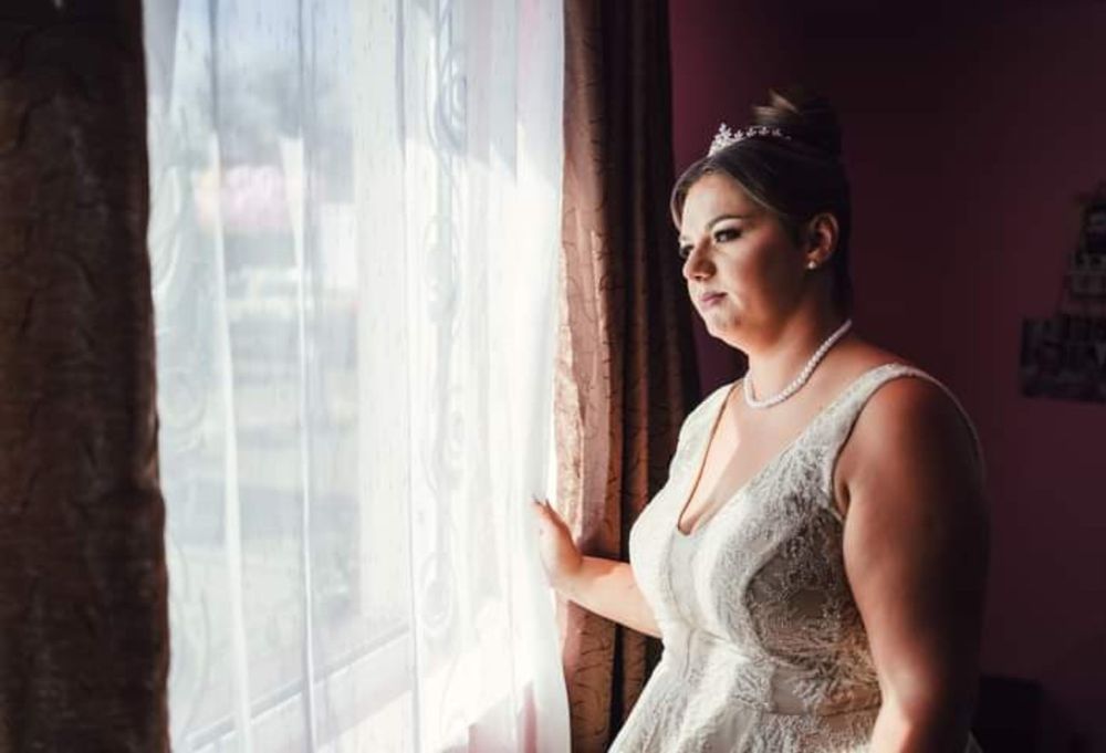 Vand rochie de mireasa