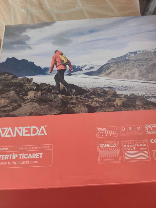 Продавам кубинки VANEDA