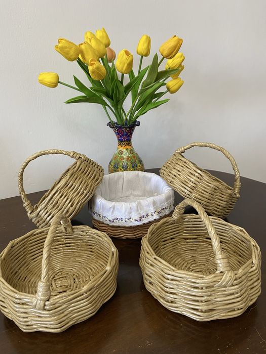 Корзинки плетеные