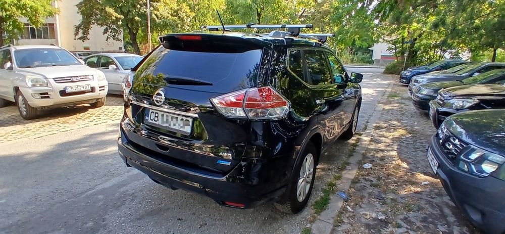 Nissan rouge 2.5 с газ