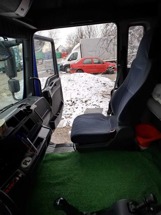 Vând camion MAN cu prelată