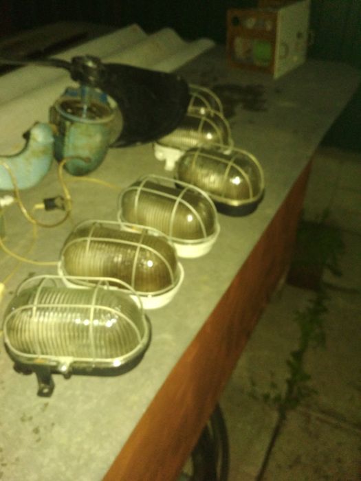 Продам плафоны уличные