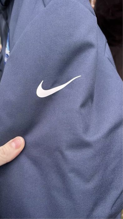 Зимняя куртка Nike