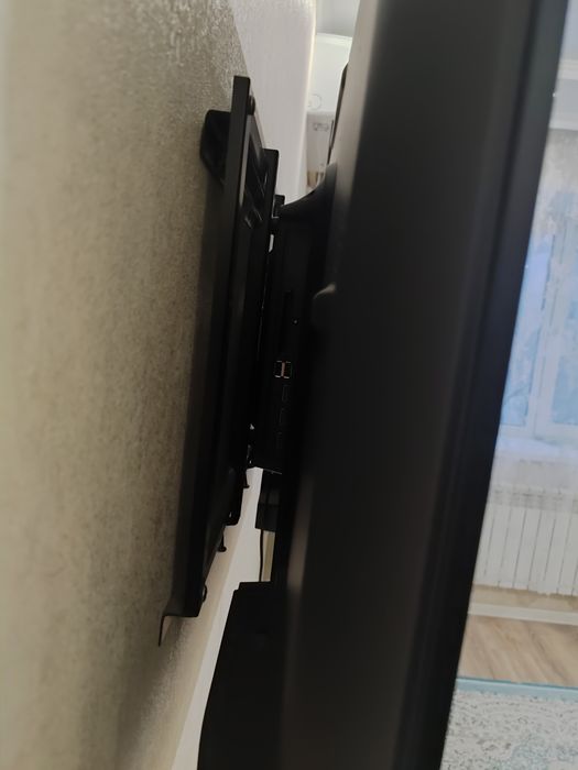 Продам телевизор