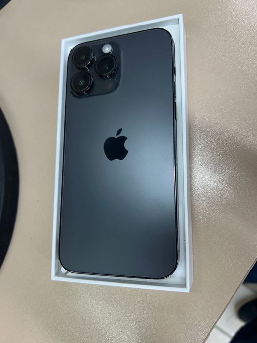 Продам iPhone 14 pro Max. На 1 TB памяти