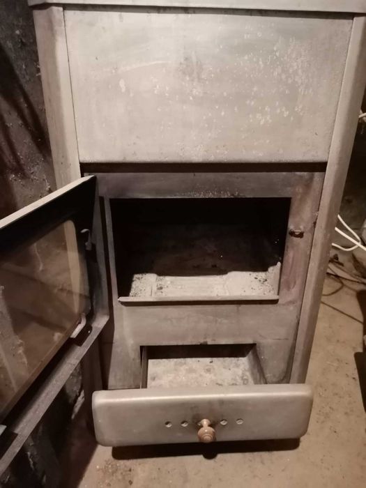 Камина с водна риза, помпа и радиатор, втора употреба