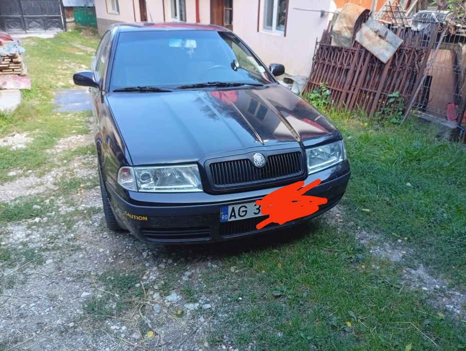 Vînd Scoda Octavia motor18 an2003  sau schimb cu Suzuki Vitara benzina cu diferența din partea mea.