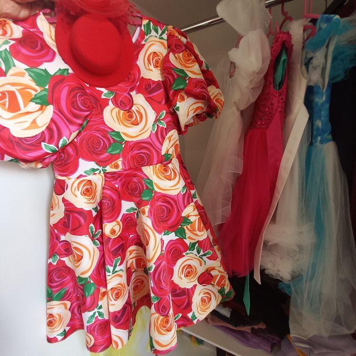 Продам платье не дорого