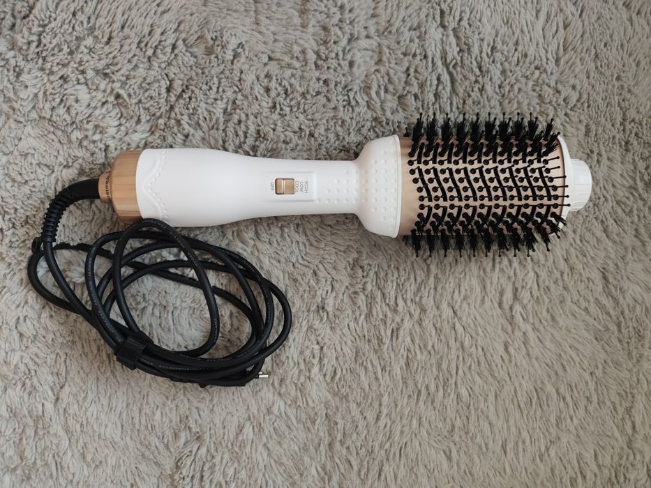 Електрическа четка с горещ въздух