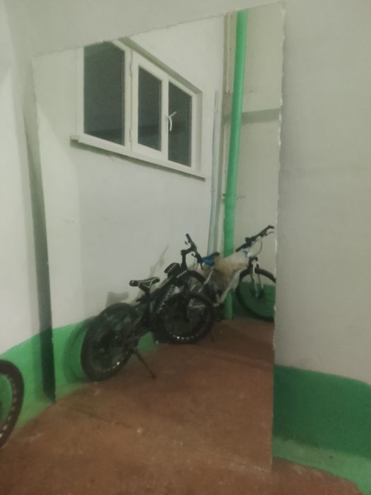 Отдам зеркало в хорошем состоянии