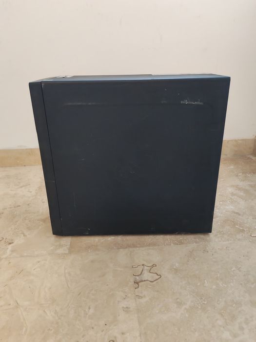 PC Fujitsu Esprimo P710 i5 3470 8GB RAM, Hdd 80 gb, video 2 mb