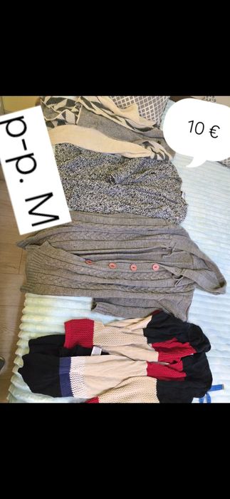 Сетове от дамски дрехи