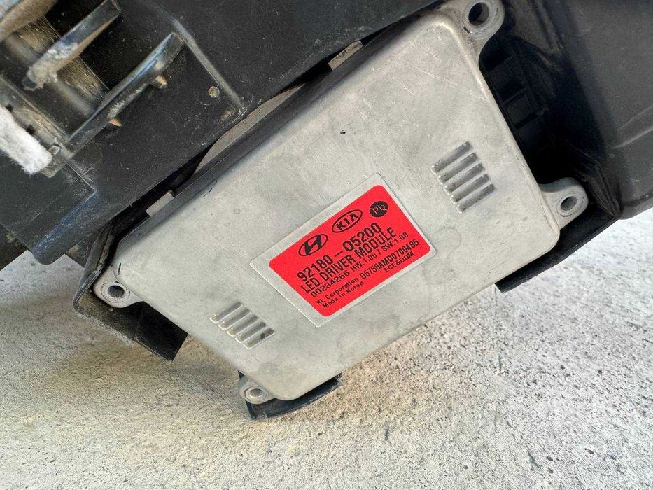 СРОЧНО Продам Фара Kia Seltos 2022 Full Стекло Трещина есть рабочий!