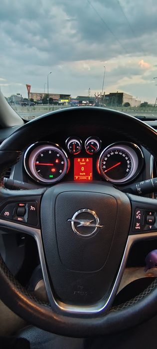 Vand Opel Astra J