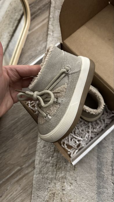 Продам ботинки весна-осень