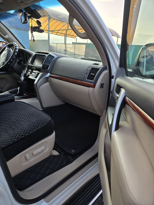 Ланд крузер 200.Продам