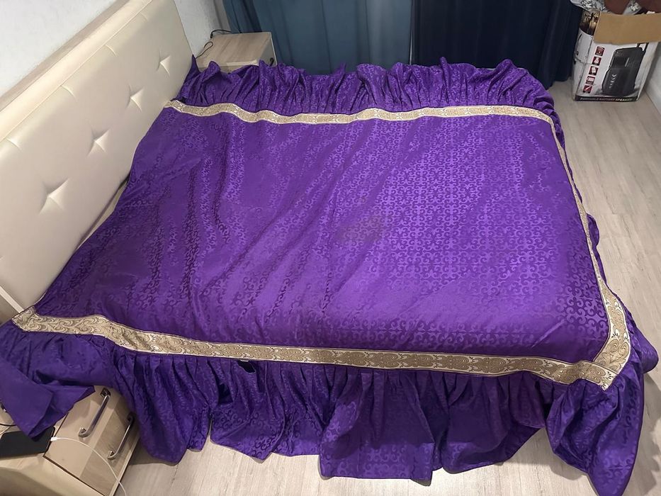 Покрывало, шторы, наволочки для подушек