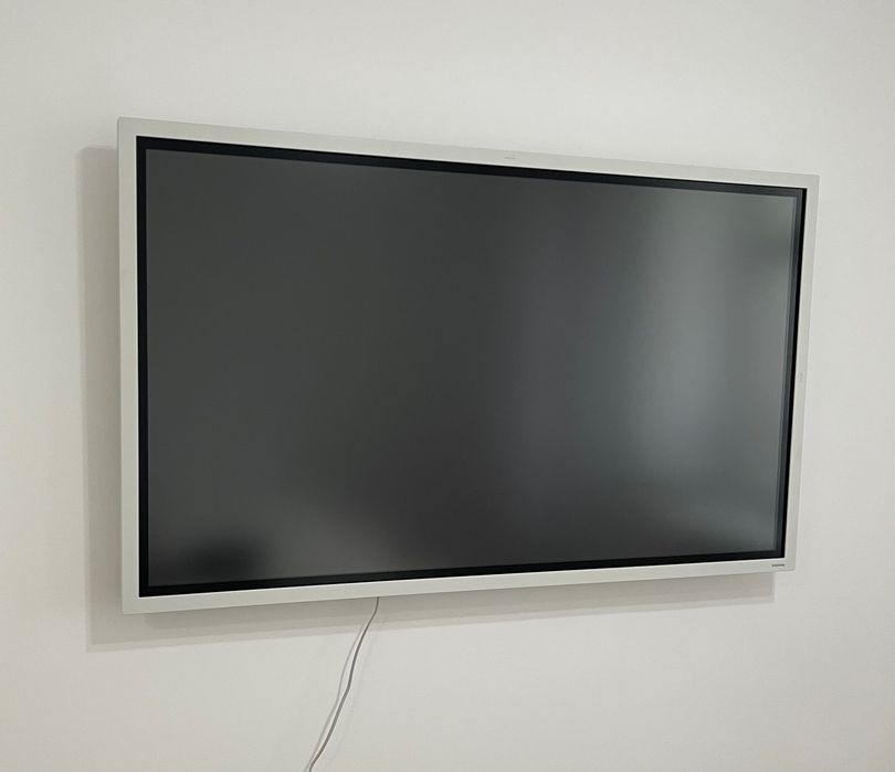 Интерактивная панель Samsung