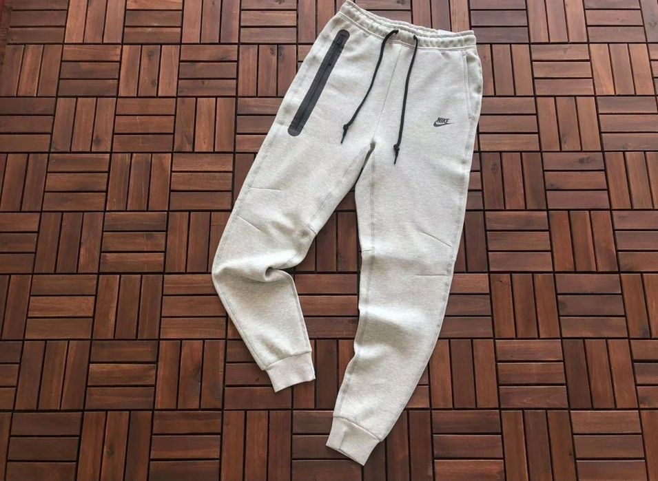 Nike tech fleece