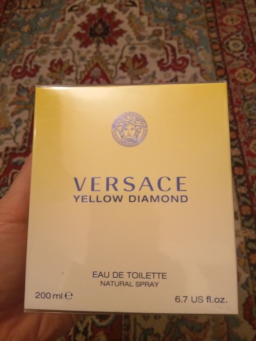 Apa de toaleta femei Versace Yellow Dinamond 200 ml originala sigilata