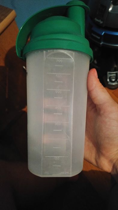 Shaker sala,  proteine