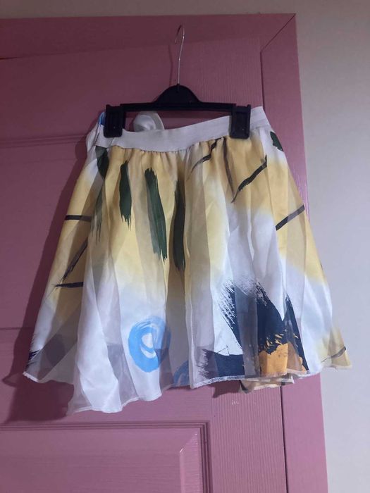 Официални рокли, тоалети за повод и за първи учебен ден