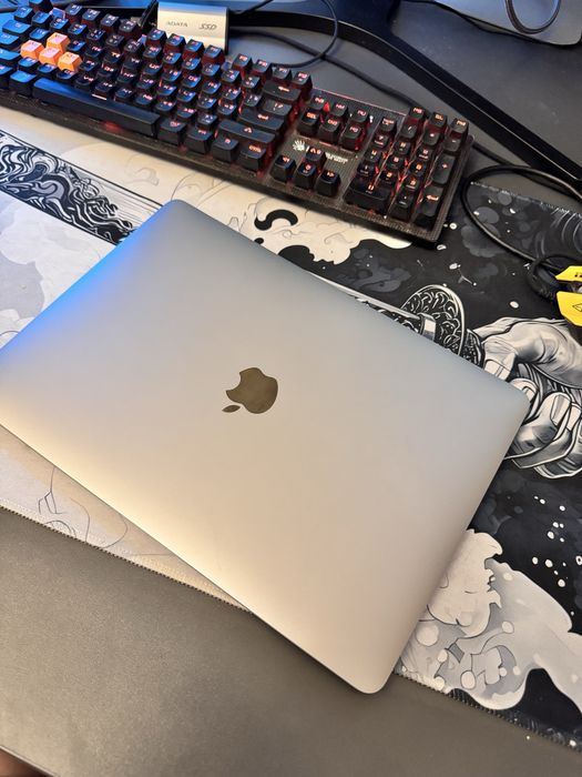 Macbook m1 air 8/256