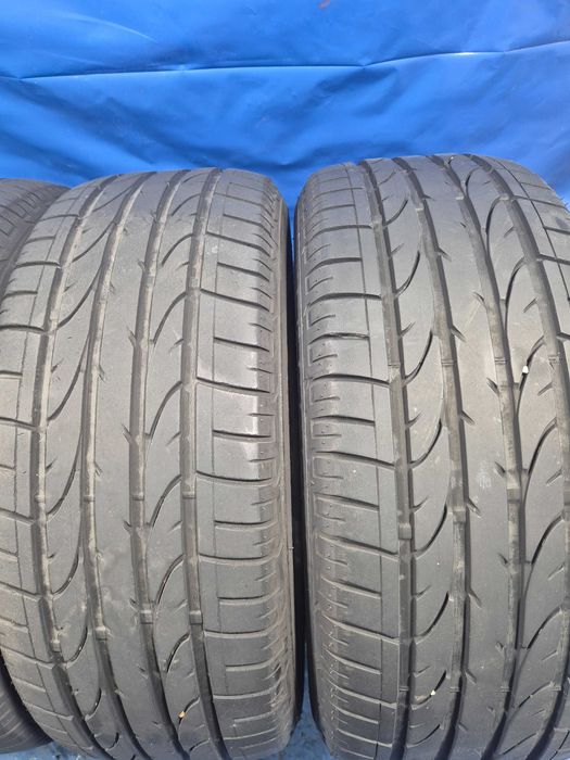 235/55/17 99v Bridgestone LICHIDARE STOC