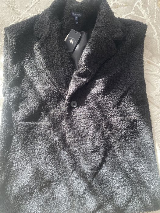 Продам жилет каракуль