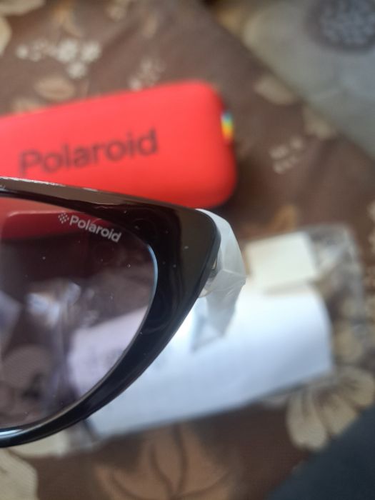 Чисто нови очила polaroid 50лв