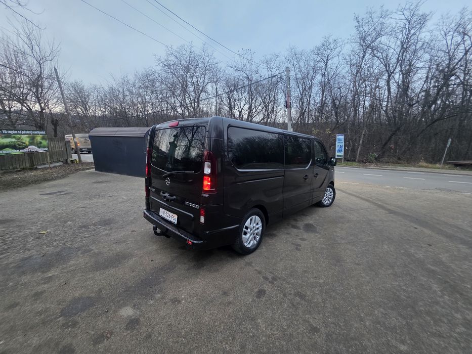 Opel Vivaro Long L2 Eco-Flex 2016 9locuri GARANTIE RATE LIVRARE