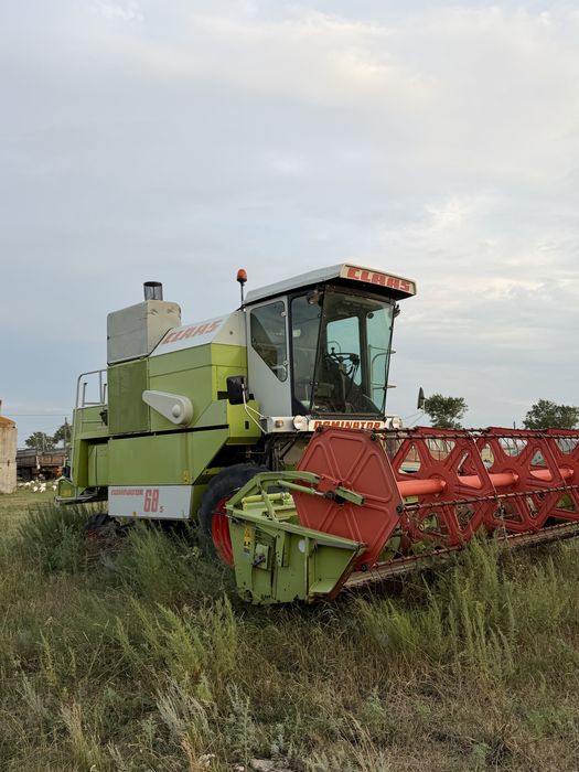 Комбайн Claas dominator