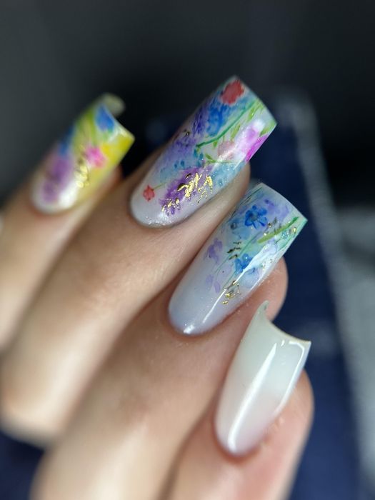 Unghii cu gel și oja semipermanenta