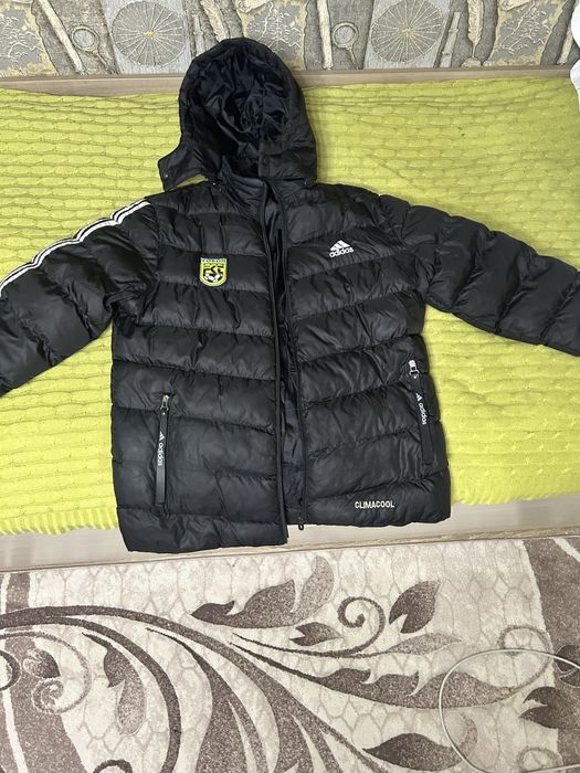 Продам куртку ФК Тобол адидас