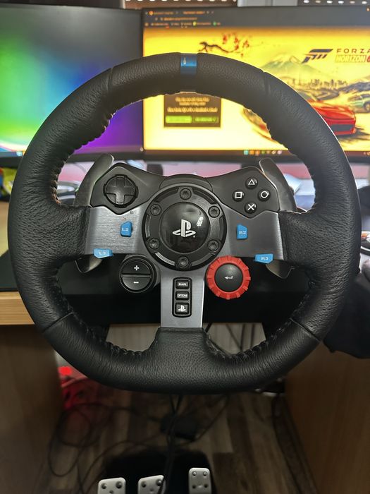 Volan logitech g29 + schimbator logitech