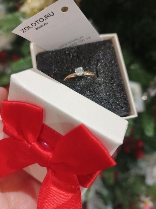 Продам колечко размер 17,5