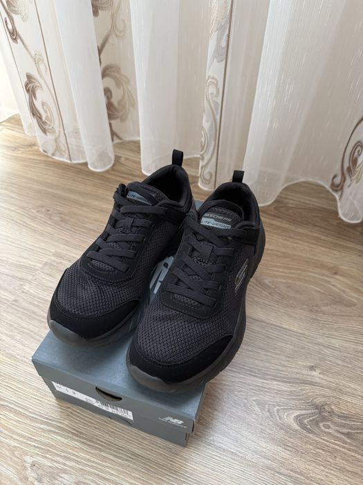 Маратонки Sketchers