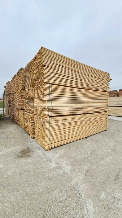 Дървен матриал просъхнал на атмосферни условия